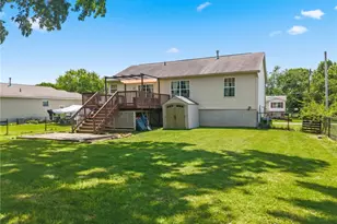 6055 Apple St, Louisville, OH 44641 - Photo 33
