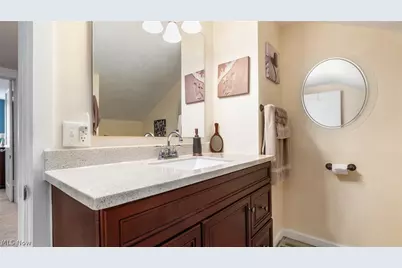 914 Taylor Avenue, Cambridge, OH 43725 - Photo 25