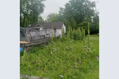 731 16th Street, Elyria, OH 44035 - Photo 7