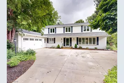 21522 S Woodland Road, Huber Heights, OH 44122 - Photo 1