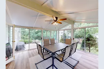 21522 S Woodland Road, Huber Heights, OH 44122 - Photo 23