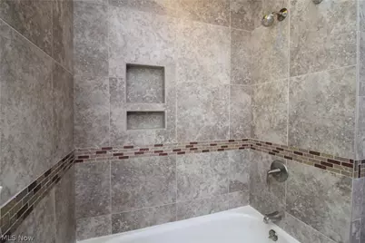 7293 Indian Trail, Youngstown, OH 44514 - Photo 21