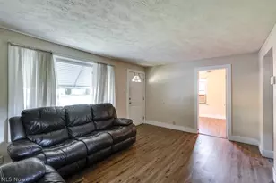 1064 Orchard Ave, Aurora, OH 44202 - Photo 9