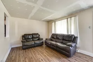 1064 Orchard Ave, Aurora, OH 44202 - Photo 7