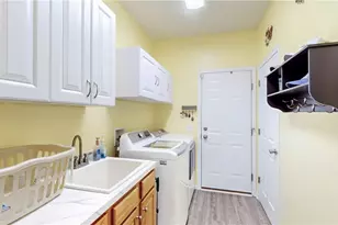 3293 Bath Heights Dr, Cuyahoga Falls, OH 44223 - Photo 9