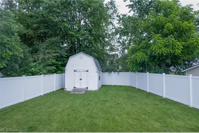 3293 Bath Heights Drive, Cuyahoga Falls, OH 44223 - Photo 23