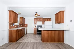 5152 Franklyn Blvd, Willoughby, OH 44094 - Photo 9