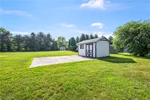 9454 Deer Hollow Dr, Mentor, OH 44060 - Photo 5