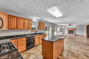 9454 Deer Hollow Dr, Mentor, OH 44060 - Photo 29