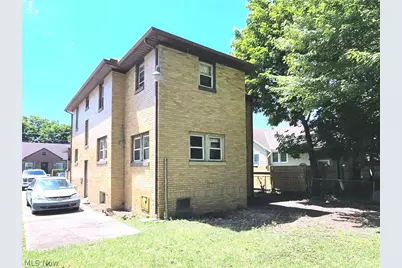 330 W 28th Street, Lorain, OH 44055 - Photo 5