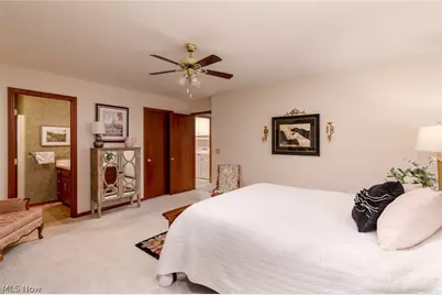 887 Manor Circle, Howard, OH 43028 - Photo 15