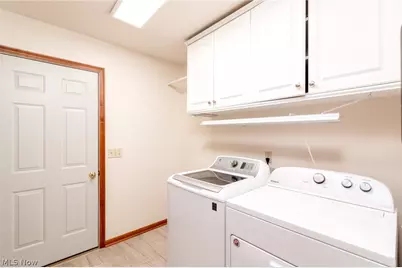 887 Manor Circle, Howard, OH 43028 - Photo 21