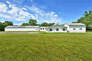4085 Herner County Line Rd, Worthington, OH 44470 - Photo 43
