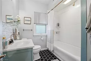 3331 Kenmore Rd, Huber Heights, OH 44122 - Photo 23