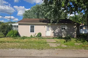 49 E Muskingum Ave, Dresden, OH 43821 - Photo 5