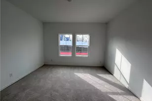 5076 Shepherds Gln, Willoughby, OH 44094 - Photo 9