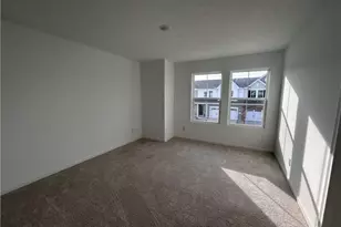 5081 Shepherds Gln, Willoughby, OH 44094 - Photo 9
