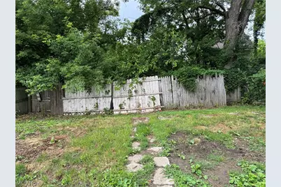582 Robinette Court, Akron, OH 44310 - Photo 3