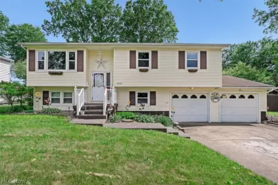4633 Barrington Drive, Austintown, OH 44515 - Photo 1