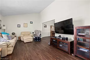 820 Lincoln St, Amherst, OH 44001 - Photo 7