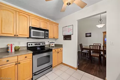 820 Lincoln Street, Amherst, OH 44001 - Photo 9