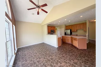 7629 Brookfield Lane, Northfield, OH 44067 - Photo 11