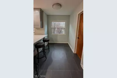 426 Dorchester Road, Akron, OH 44320 - Photo 7