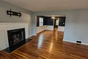 426 Dorchester Rd, Akron, OH 44320 - Photo 3