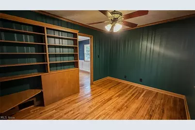 426 Dorchester Road, Akron, OH 44320 - Photo 11