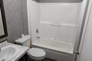 3000 Moxadarla Dr, Zanesville, OH 43701 - Photo 3