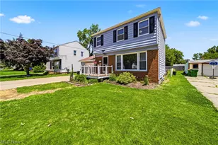 423 E 305th St, Willowick, OH 44095 - Photo 3