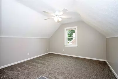 407 Oxford Avenue, Akron, OH 44310 - Photo 17