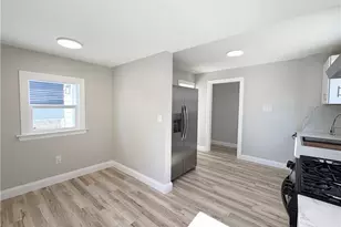 157 Fairlawn Ave, Elyria, OH 44035 - Photo 9