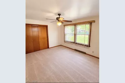 4345 Woodleigh Lane, Youngstown, OH 44511 - Photo 13