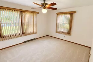4345 Woodleigh Ln, Youngstown, OH 44511 - Photo 11