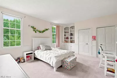 8320 Woodberry Boulevard, Chagrin Falls, OH 44023 - Photo 29