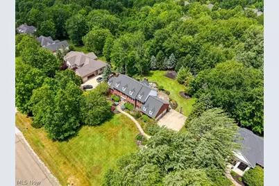 8320 Woodberry Boulevard, Chagrin Falls, OH 44023 - Photo 47