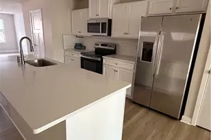 1288 Divot Cir, Akron, OH 44313 - Photo 7