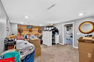 5668 Perry Hills Dr SW, Canton, OH 44706 - Photo 27