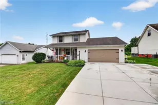 5668 Perry Hills Dr SW, Canton, OH 44706 - Photo 7