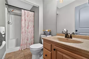 5668 Perry Hills Dr SW, Canton, OH 44706 - Photo 21