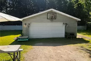 7300 Cliff Dr, Ravenna, OH 44266 - Photo 13