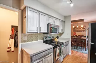 2808 Lynne Rd, Green, OH 44312 - Photo 9