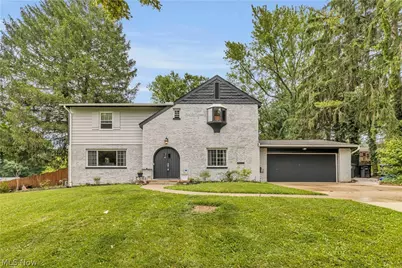 607 Castle Boulevard, Akron, OH 44313 - Photo 1