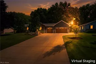 7742 Windy Hill Dr, Kent, OH 44240 - Photo 3
