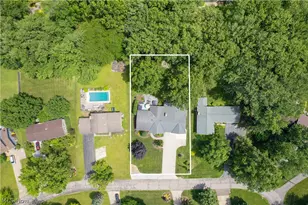 7742 Windy Hill Dr, Kent, OH 44240 - Photo 7