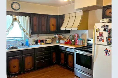 205 Canterbury Boulevard, Steubenville, OH 43952 - Photo 5