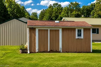 550 Emmaus Road, Belpre, OH 45714 - Photo 37