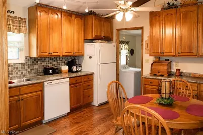 550 Emmaus Road, Belpre, OH 45714 - Photo 11