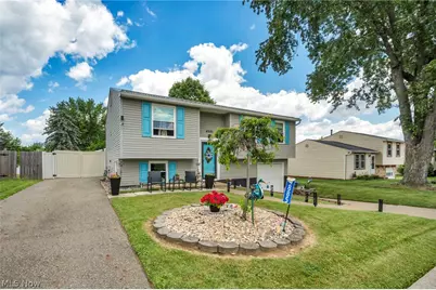 4885 Lynncrest Street SW, Canton, OH 44706 - Photo 5